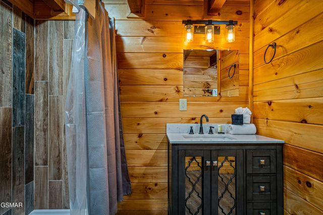 1610 Jobey Green Hollow Road, Sevierville, TN 37876