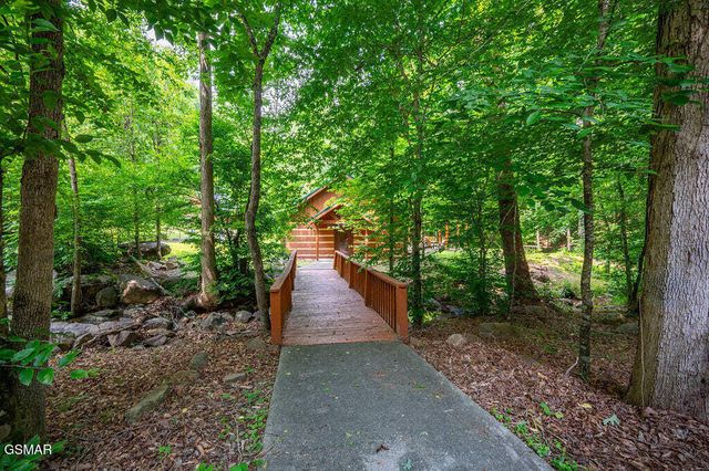 1610 Jobey Green Hollow Road, Sevierville, TN 37876