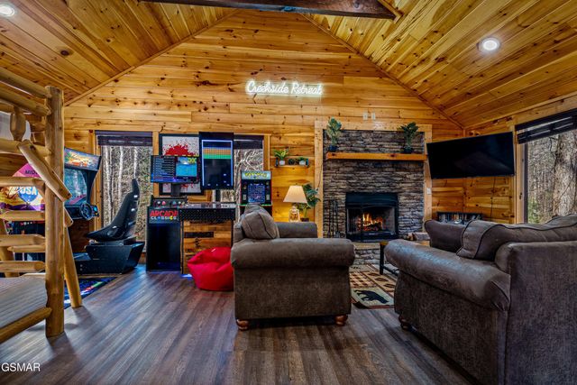 1610 Jobey Green Hollow Road, Sevierville, TN 37876