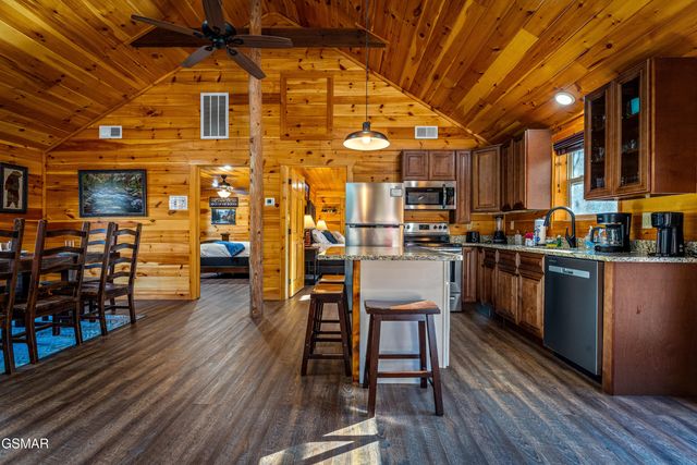 1610 Jobey Green Hollow Road, Sevierville, TN 37876