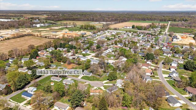433 S Tulip Tree Court, Ellettsville, IN 47429