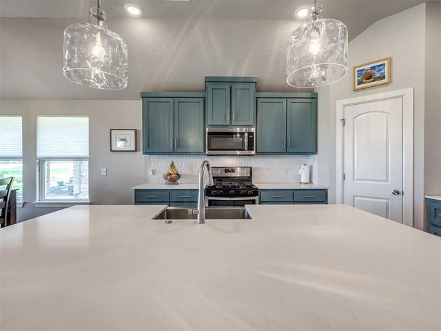 14905 Adelaide Lane, Oklahoma City, OK 73142