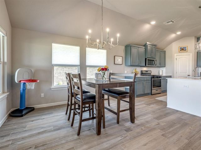 14905 Adelaide Lane, Oklahoma City, OK 73142