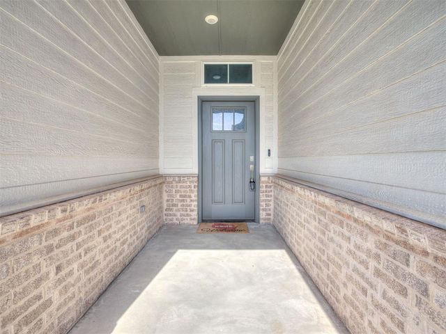 14905 Adelaide Lane, Oklahoma City, OK 73142