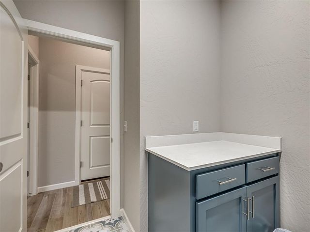 14905 Adelaide Lane, Oklahoma City, OK 73142