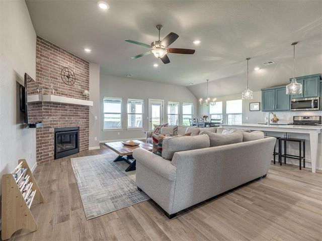 14905 Adelaide Lane, Oklahoma City, OK 73142
