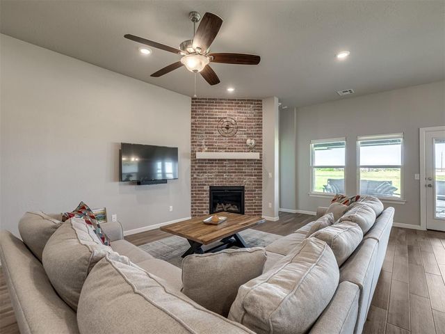 14905 Adelaide Lane, Oklahoma City, OK 73142
