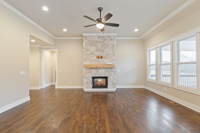 4119 Affiant Way, Columbia, TN 38401