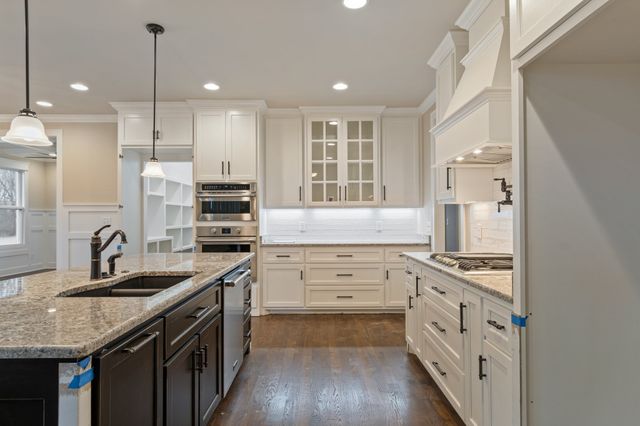 4119 Affiant Way, Columbia, TN 38401