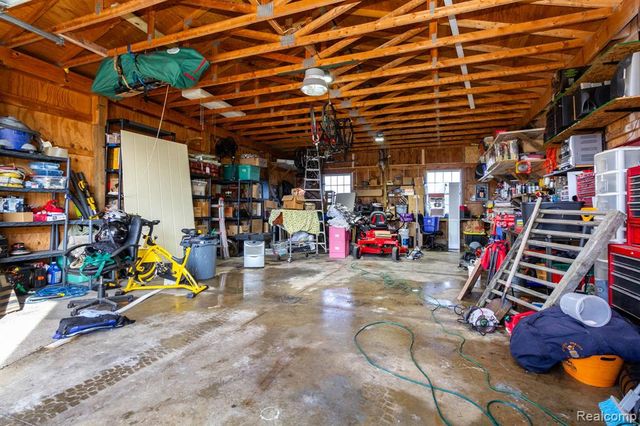 9002 Arnold Road, Ira, MI 48023