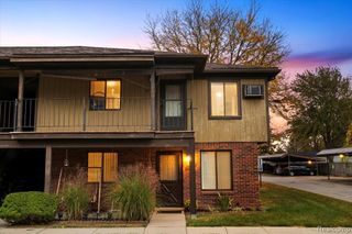 30442 Utica Road, Roseville, MI 48066