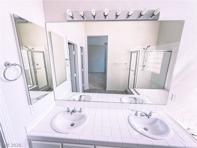 8043 Shadowvale Drive, Las Vegas, NV 89147