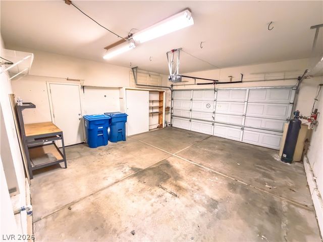 8043 Shadowvale Drive, Las Vegas, NV 89147