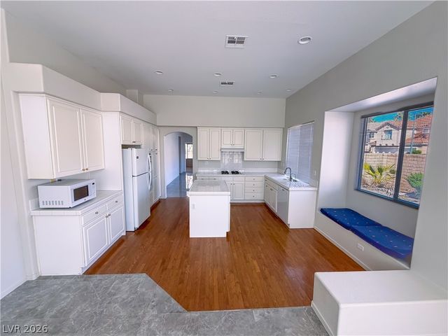 8043 Shadowvale Drive, Las Vegas, NV 89147