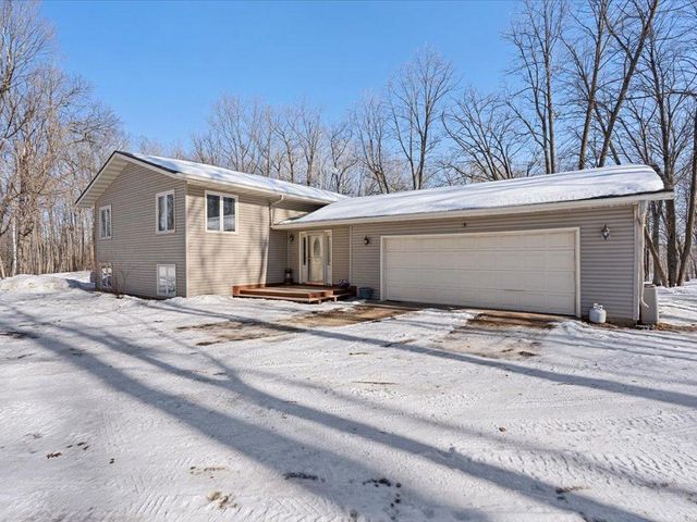 26904 Cedar Road, Cushing, MN 56443