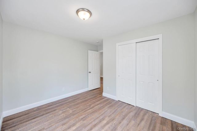 17 Blackpine Drive, Medford, NY 11763