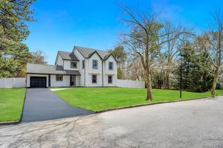 17 Blackpine Drive, Medford, NY 11763