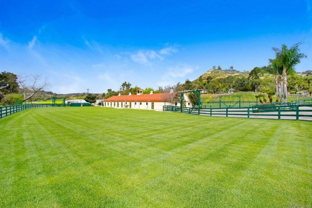 16757 Old Guejito Grade Road, Escondido, CA 92027