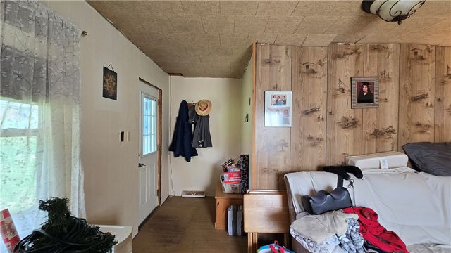 1303 1st Ave, Koppel, PA 16136