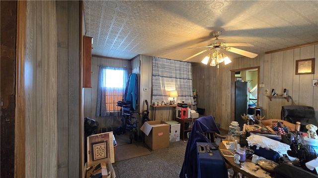 1303 1st Ave, Koppel, PA 16136