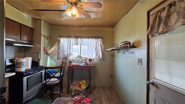 1303 1st Ave, Koppel, PA 16136