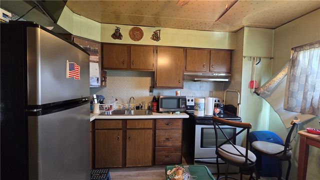 1303 1st Ave, Koppel, PA 16136