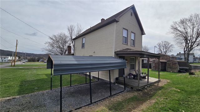 1303 1st Ave, Koppel, PA 16136