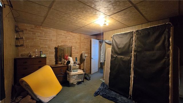 1303 1st Ave, Koppel, PA 16136