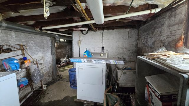 1303 1st Ave, Koppel, PA 16136