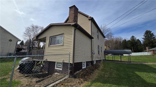 1303 1st Ave, Koppel, PA 16136