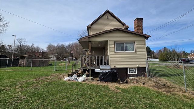 1303 1st Ave, Koppel, PA 16136