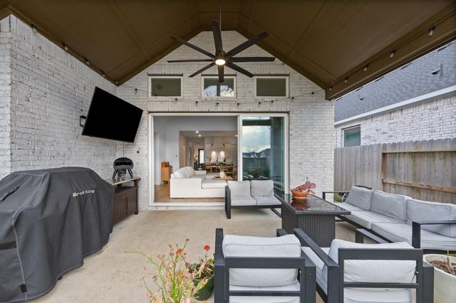1407 Emma Lake Drive, Missouri City, TX 77459