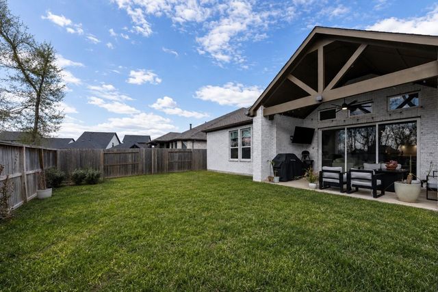 1407 Emma Lake Drive, Missouri City, TX 77459