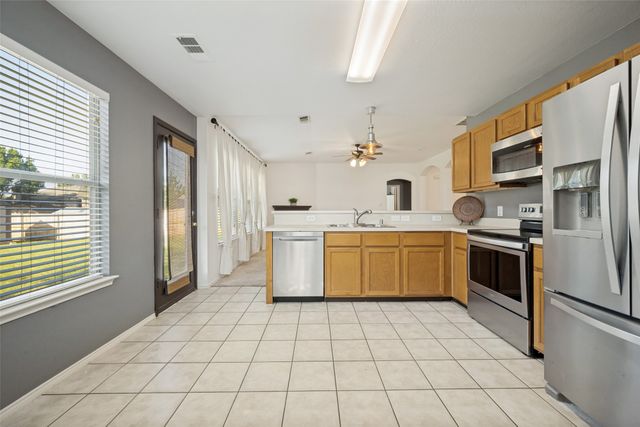 3700 Ocean Drive, Denton, TX 76210