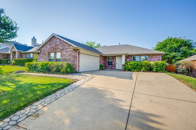 3700 Ocean Drive, Denton, TX 76210