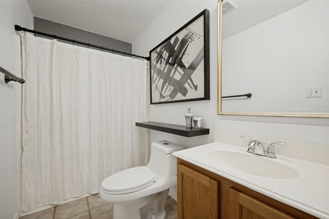 3700 Ocean Drive, Denton, TX 76210