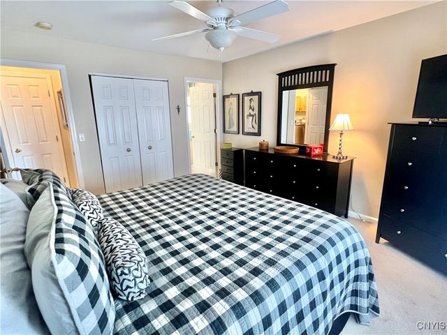 153 Timber Wolf Circle, Geddes, NY 13209