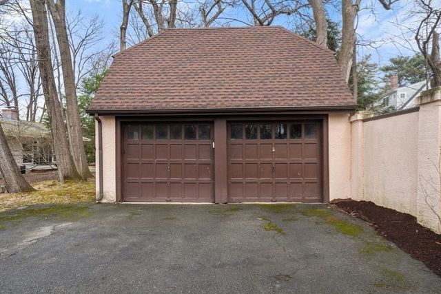 12 Leighton 2, Wellesley, MA 02482