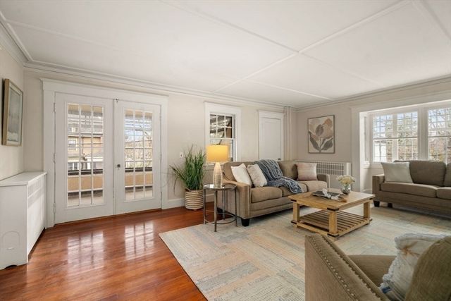 12 Leighton 2, Wellesley, MA 02482