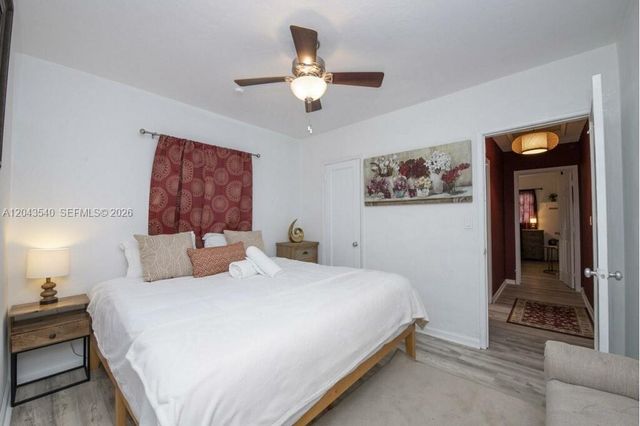 2721 SW 30th Avenue, Miami, FL 33133