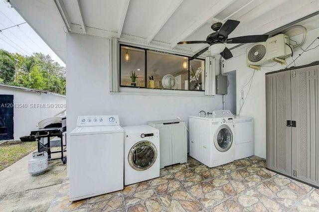 2721 SW 30th Avenue, Miami, FL 33133