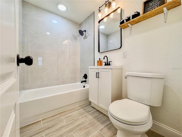 2403 NANSEN AVENUE, Orlando, FL 32817