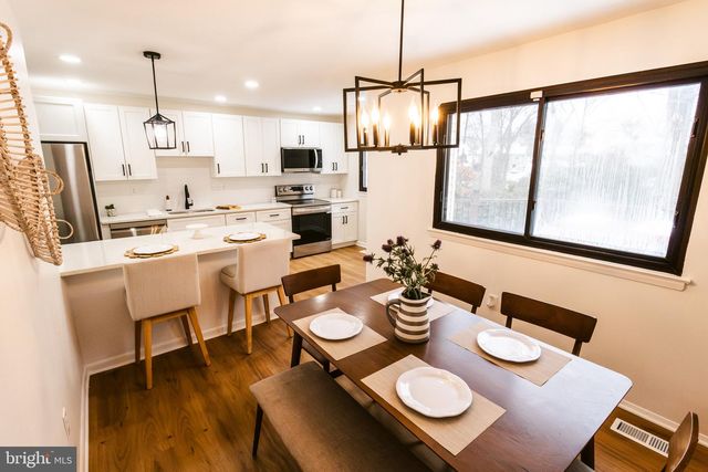 545 CRESTPARK DR, Glen Burnie, MD 21061