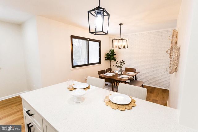 545 CRESTPARK DR, Glen Burnie, MD 21061