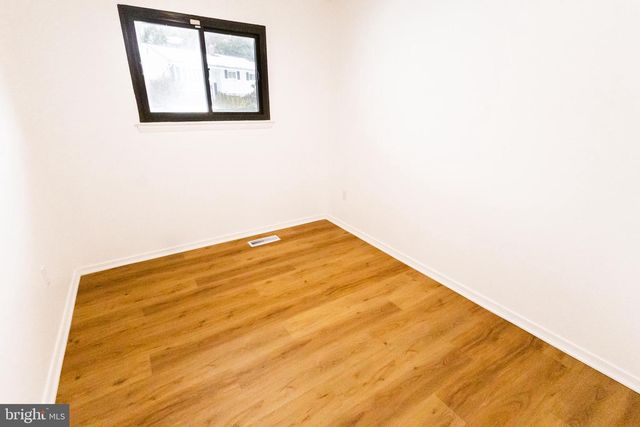 545 CRESTPARK DR, Glen Burnie, MD 21061