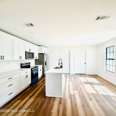 1528 Wynedote Drive, Gautier, MS 39553