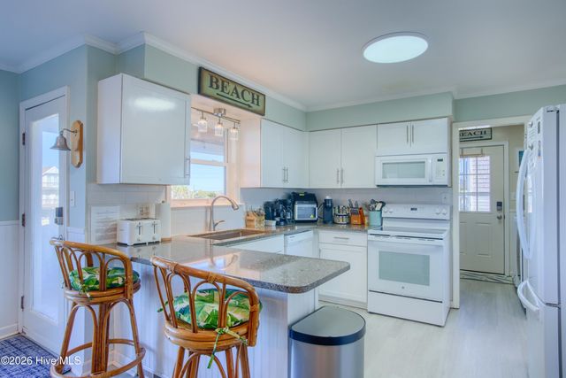 1601 New River Inlet Road, Sneads Ferry, NC 28460