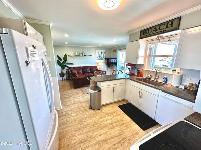 1601 New River Inlet Road, Sneads Ferry, NC 28460