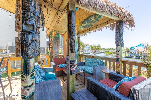 1601 New River Inlet Road, Sneads Ferry, NC 28460