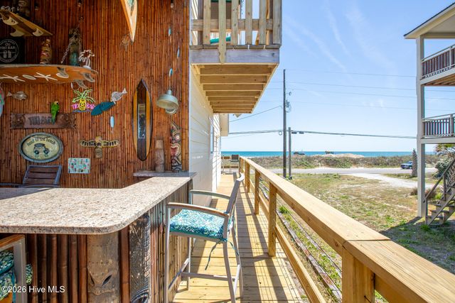 1601 New River Inlet Road, Sneads Ferry, NC 28460
